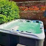 Terrace Prémium Belváros Jacuzzival Appartamento