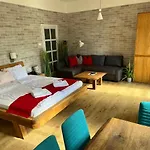 Appartamento Terrace Prémium Belváros Jacuzzival Veszprém
