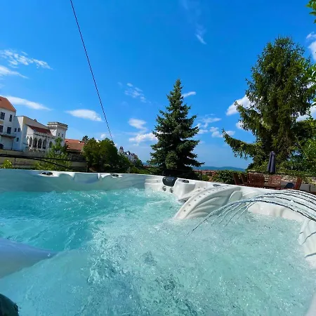 Apartment Terrace Premium Belvaros Jacuzzival