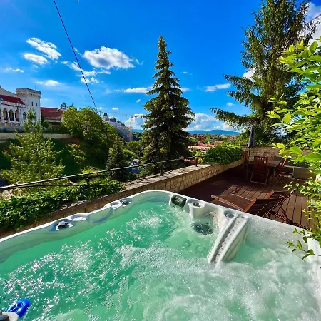 Apartment Terrace Premium Belvaros Jacuzzival