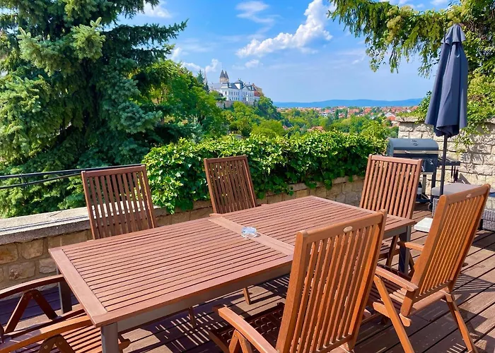 Terrace Premium Belvaros Jacuzzival *